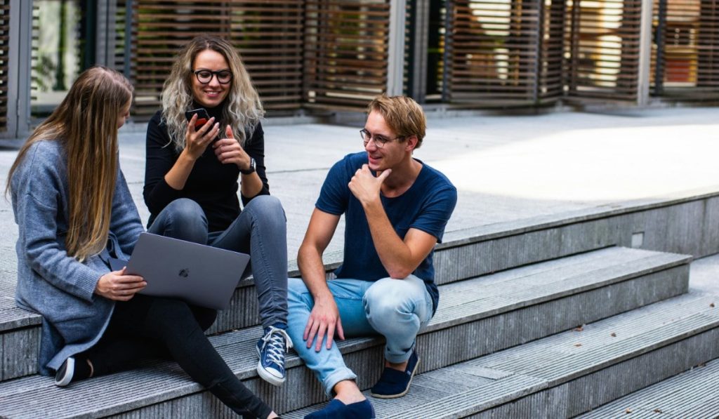 Top 10 Business Ideas for Students in 2026